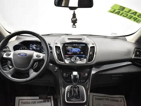 Used 2014 Ford Escape Titanium w/ Equipment Group 401A AWD/4WD image 19