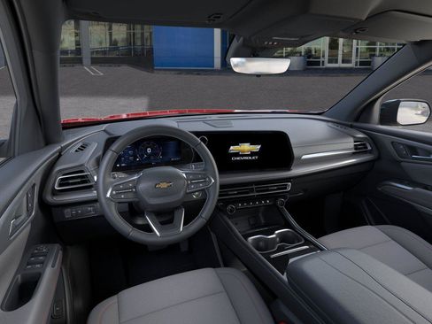 New 2026 Chevrolet Traverse LT w/ Driver Confidence Package FWD image 15