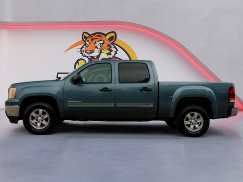 Used 2013 GMC Sierra 1500 SLE w/ Power Tech Package RWD image 8