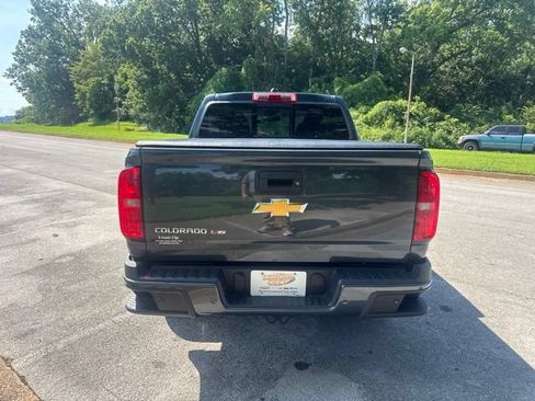 Used 2019 Chevrolet Colorado Z71 AWD/4WD image 6