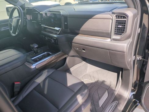 Used 2024 Chevrolet Silverado 1500 RST w/ All Star Edition Plus AWD/4WD image 36