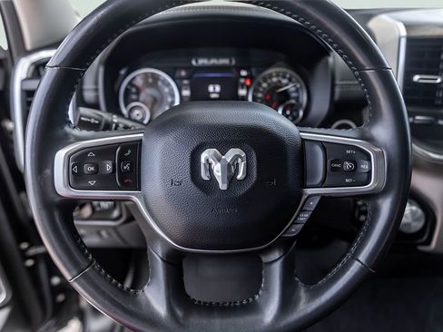 Used 2022 RAM 1500 Laramie AWD/4WD image 14