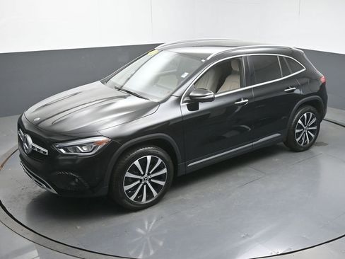 Used 2023 Mercedes-Benz GLA 250 w/ Premium Package image 44