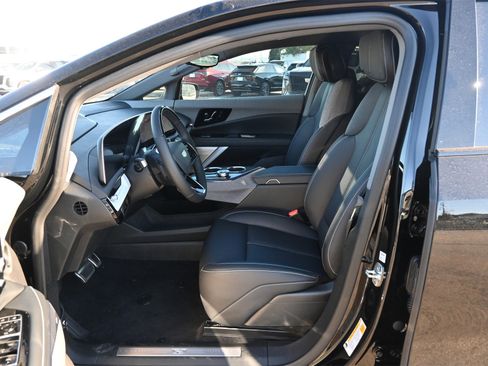 New 2026 Cadillac Optiq Luxury 1 image 18