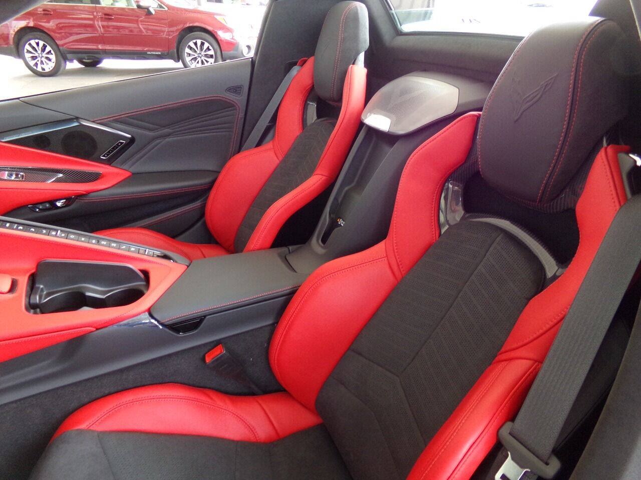 Used 2023 Chevrolet Corvette Z06 w/ Stealth Interior Trim Package RWD image 19
