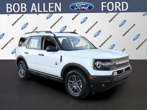 Used 2025 Ford Bronco Sport Big Bend w/ Convenience Package AWD/4WD image 2