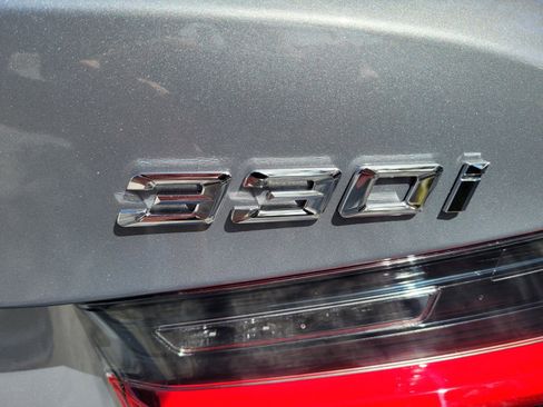 Used 2026 BMW 330i xDrive Sedan w/ Premium Package image 14