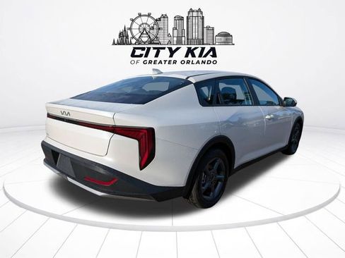New 2026 Kia K4 FWD image 6