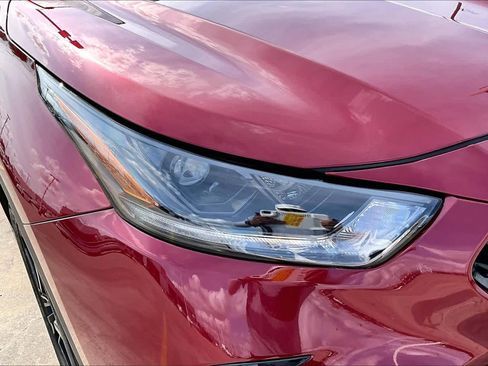 Certified 2026 Toyota Highlander XSE image 28