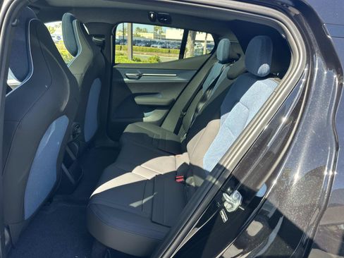 New 2026 Volvo EX30 Plus image 17