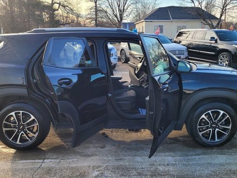 Used 2025 Chevrolet TrailBlazer LT w/ Driver Confidence Package image 20