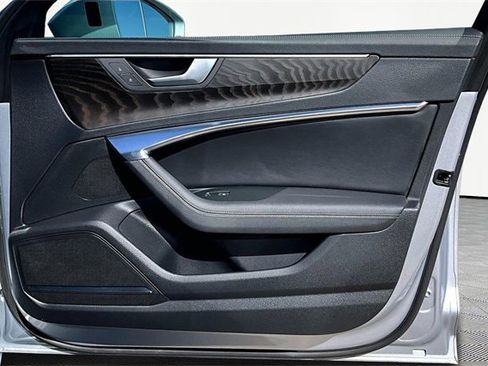 Used 2023 Audi A6 Premium Plus w/ Premium Plus Package image 19