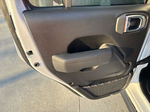 New 2026 Jeep Gladiator Willys AWD/4WD image 27