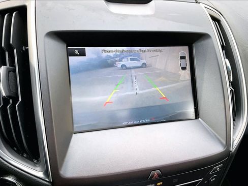 Used 2015 Ford Edge Titanium w/ Equipment Group 301A image 29