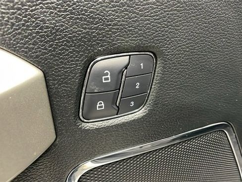 Used 2017 Ford F150 Lariat w/ Equipment Group 502A Luxury image 10