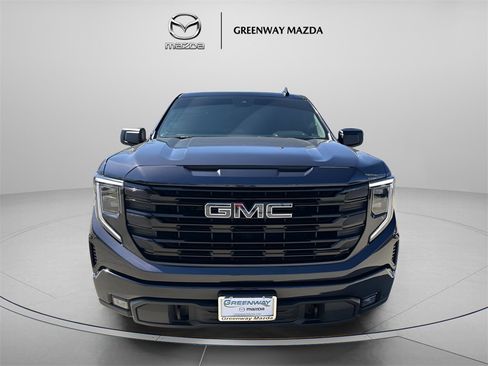 Used 2024 GMC Sierra 1500 Elevation image 2