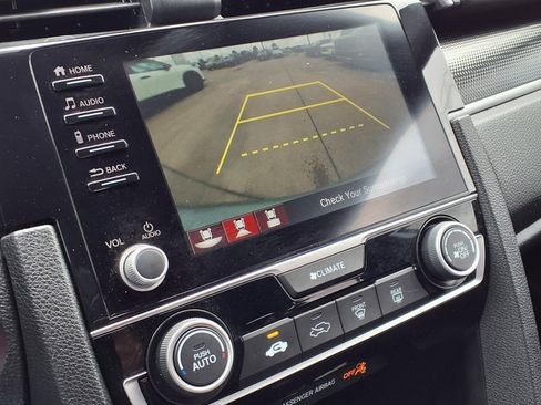 Used 2019 Honda Civic Sport image 17