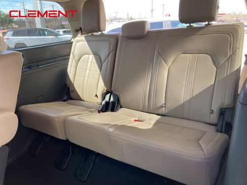 Used 2024 Ford Expedition Limited AWD/4WD image 29