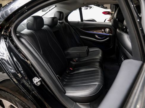 Used 2017 Mercedes-Benz E 300 image 35