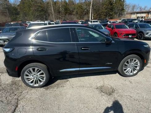 New 2026 Buick Envision Avenir image 9