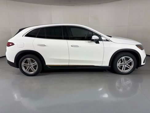 Used 2023 Mercedes-Benz EQE 350+ SUV image 8
