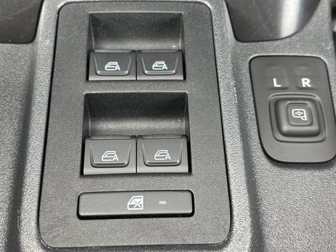 Used 2024 Ford Bronco Outer Banks AWD/4WD image 33