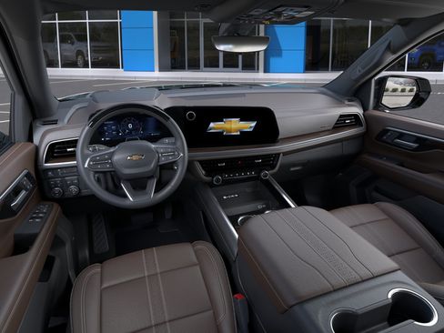 New 2026 Chevrolet Suburban High Country AWD/4WD image 17
