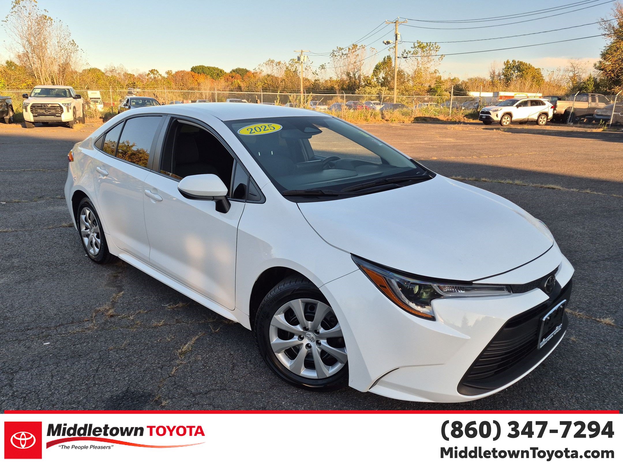 Certified 2025 Toyota Corolla LE FWD image 1