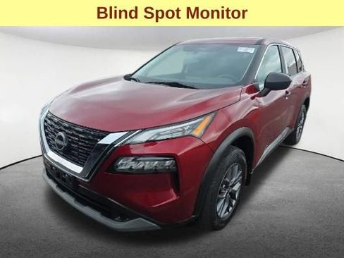 Used 2023 Nissan Rogue S AWD/4WD image 4