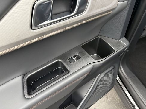 New 2026 Ford Explorer Active image 34