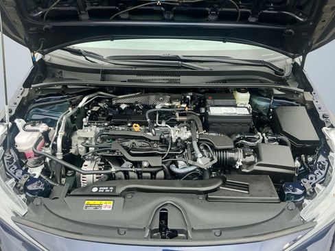 Certified 2025 Toyota Corolla LE image 18