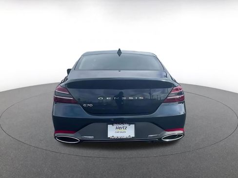 Used 2025 Genesis G70 2.5T image 12