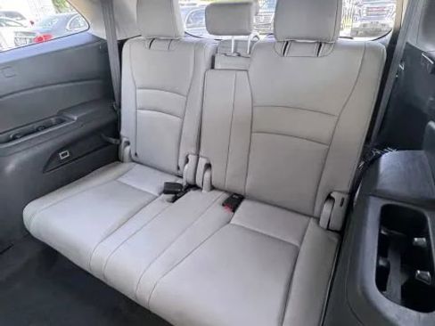 Used 2017 Honda Pilot EX-L image 18