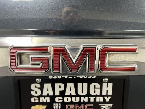 Certified 2019 GMC Yukon Denali w/ Denali Ultimate Package image 32