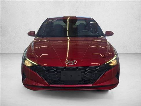 Used 2021 Hyundai Elantra SEL w/ Convenience Package FWD image 2