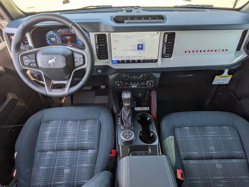 New 2026 Ford Bronco Heritage Edition image 15