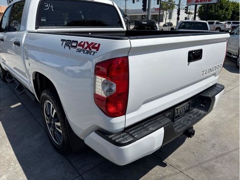 Used 2018 Toyota Tundra SR5 w/ TRD Sport Package AWD/4WD image 13