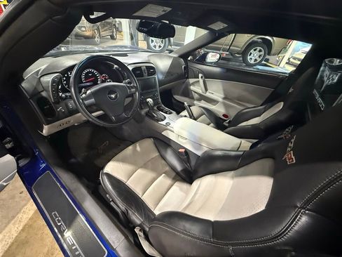 Used 2007 Chevrolet Corvette Convertible w/ Preferred Equipment Group RWD image 12