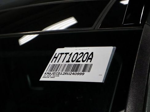 Used 2024 Hyundai Tucson Limited AWD/4WD image 38
