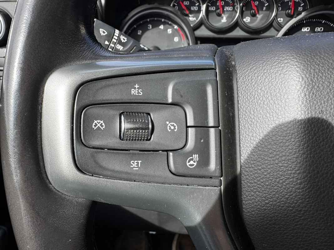 Used 2021 Chevrolet Silverado 1500 LTZ AWD/4WD image 14