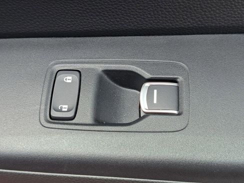 Used 2023 Honda CR-V Sport Touring image 38