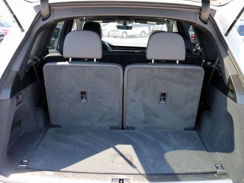 Used 2025 Audi Q7 3.0T Premium Plus image 10