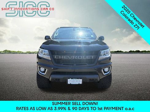 Used 2020 Chevrolet Colorado Z71 AWD/4WD image 2