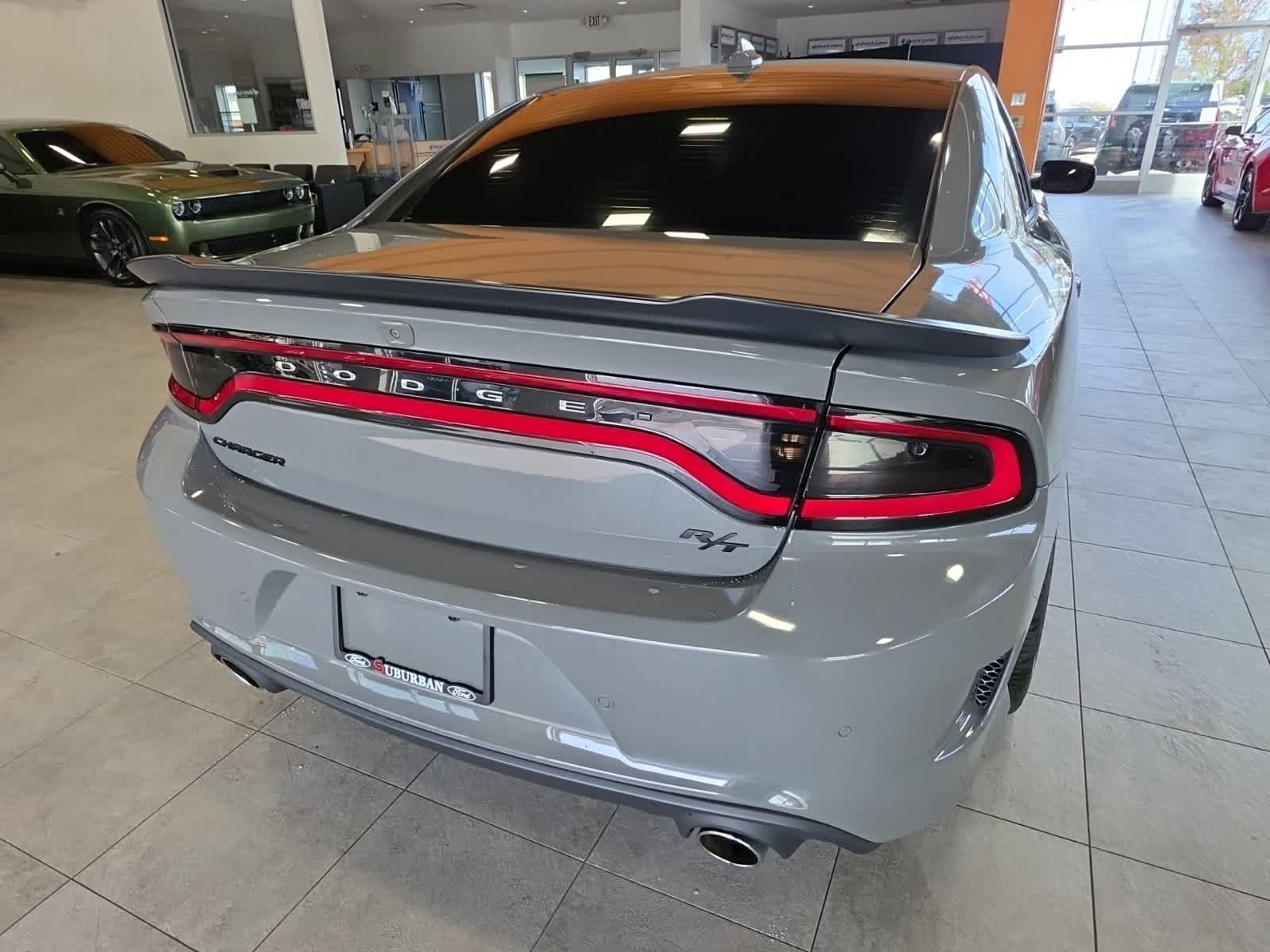 Used 2019 Dodge Charger R/T w/ Driver Confidence Group RWD image 8