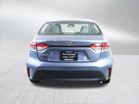 Used 2023 Toyota Corolla LE image 6