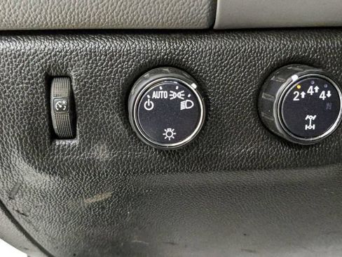Used 2018 Chevrolet Colorado W/T w/ WT Convenience Package AWD/4WD image 31