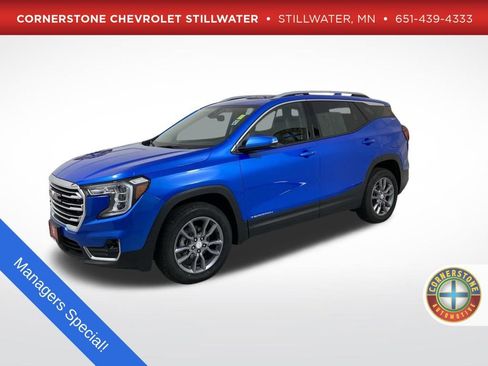 Used 2024 GMC Terrain SLT AWD/4WD image 1