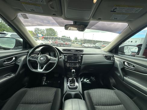 Used 2019 Nissan Rogue SV FWD image 28