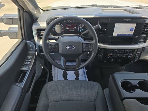 Used 2026 Ford F250 XLT AWD/4WD image 18