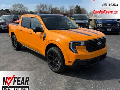 New 2026 Ford Maverick Lariat w/ Black Appearance Package